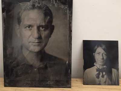 Al contrario delle foto digitali queste immagini non sono mai perfette ma presentano macchie, striature e sfocature che le rendono per� particolari e inconsuete